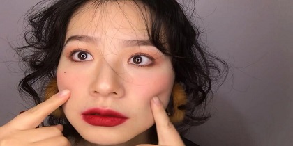 <b>昆明化妝培訓老師告訴你腮紅化妝品材質(zhì)有(yǒu)哪些</b>
